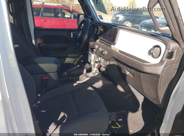 1C6PJTAG1SL503540 2025 JEEP GLADIATOR White Widok wnętrza z przodu