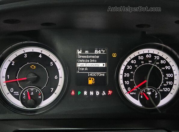 1C6RR6FG5JS341542 2018 RAM 1500 Белый 
