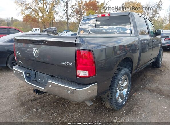 1C6RR7LG9JS129415 2018 RAM 1500 Gray Trasero derecho