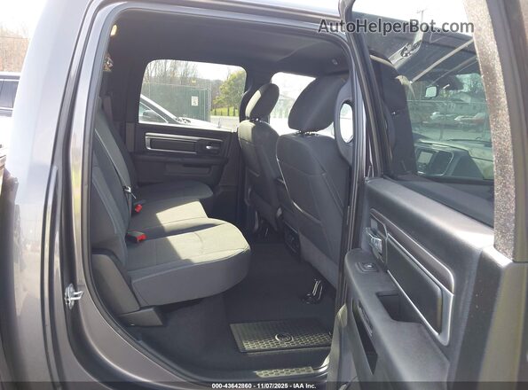 1C6RR7LT1MS510046 2021 RAM 1500 CLASSIC Gray VIN sticker view