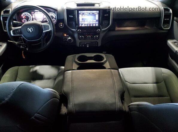 1C6RRFFG7NN427472 2022 RAM 1500 Blue Dashboard view