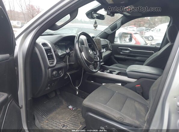 1C6SRFBT7MN548263 2021 RAM 1500 Silver წინა სალონის ხედი