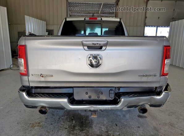 1C6SRFFT4NN458600 2022 RAM 1500 Silver Вид ззаду