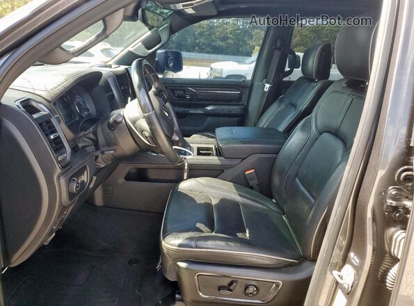 1C6SRFHT0NN450488 2022 RAM 1500 Серый Вид салона спереди