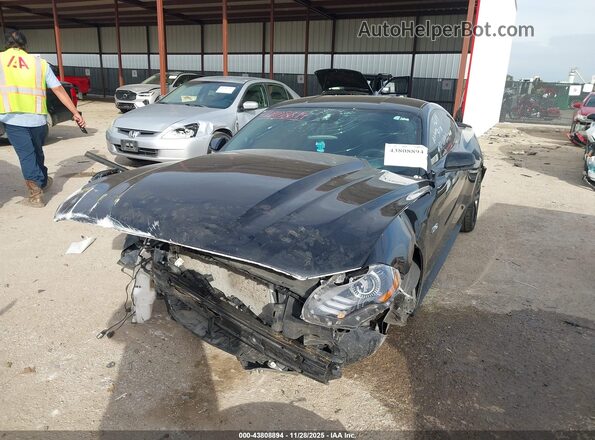 1FA6P8CF6N5128232 2022 FORD MUSTANG Черный Передняя левая четверть