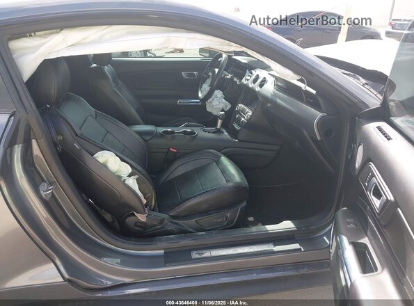 1FA6P8CF8N5140463 2022 FORD MUSTANG Серый Вид салона спереди
