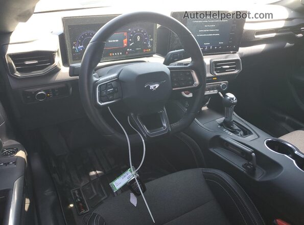 1FA6P8CF8R5408613 2024 FORD MUSTANG Silver Dashboard view