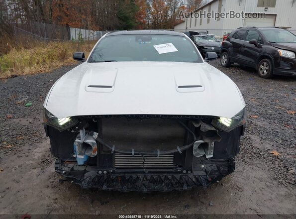 1FA6P8TH4N5126657 2022 FORD MUSTANG Белый Вид щитка приборов