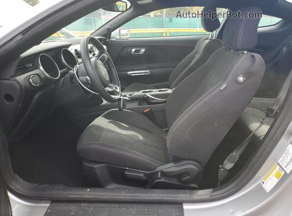 1FA6P8TH9L5167475 2020 FORD MUSTANG Silver Vista interior delantera