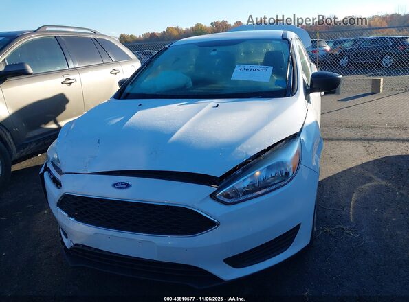 1FADP3E24JL309730 2018 FORD FOCUS White 