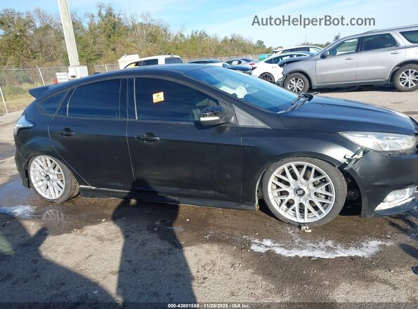 1FADP3L90JL229633 2018 FORD FOCUS ST Black Rear interior view
