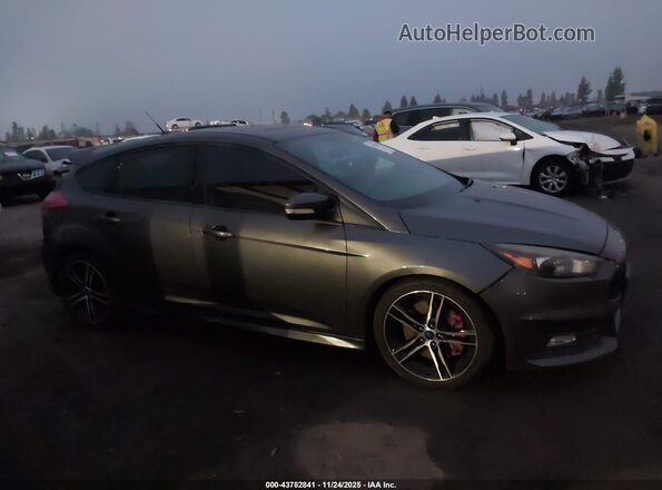 1FADP3L91GL329202 2016 FORD FOCUS ST Gray Rear interior view