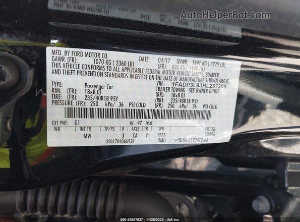 1FADP3L93HL257209 2017 FORD FOCUS ST Black Engine compartment view