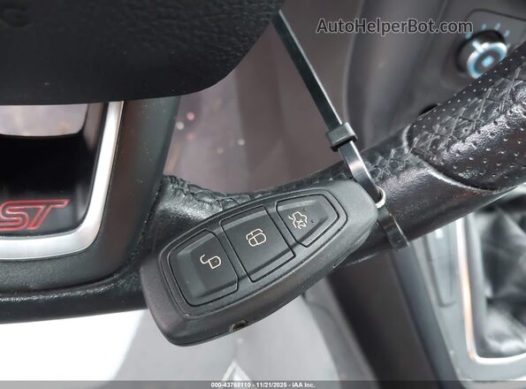 1FADP3L94GL374487 2016 FORD FOCUS ST Gray Առջևի վահանակի տեսք