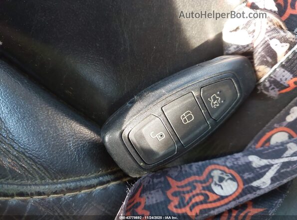 1FADP3L95JL209443 2018 FORD FOCUS ST White წინა პანელის ხედი