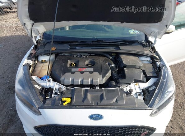 1FADP3L95JL209443 2018 FORD FOCUS ST White უკანა ხედი