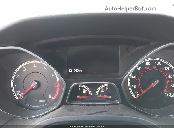 1FADP3L97GL406753 2016 FORD FOCUS ST Dark Blue Widok tylnych siedzeń
