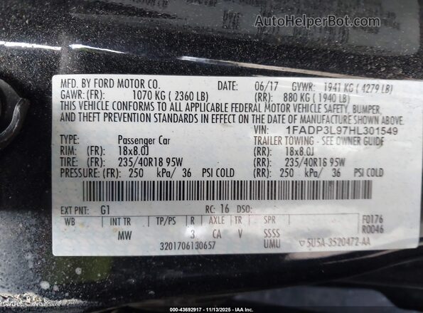 1FADP3L97HL301549 2017 FORD FOCUS ST Black Engine compartment view