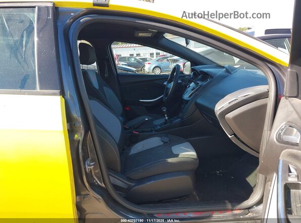 1FADP3L98HL282574 2017 FORD FOCUS ST Yellow Вид салону спереду