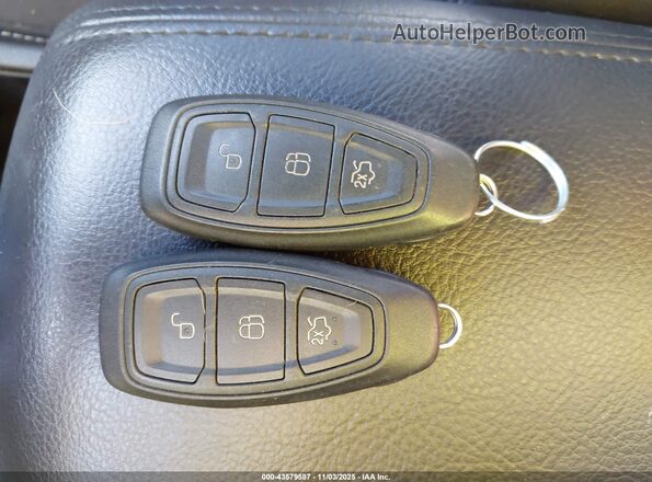 1FADP3L9XHL319740 2017 FORD FOCUS ST Yellow Առջևի վահանակի տեսք
