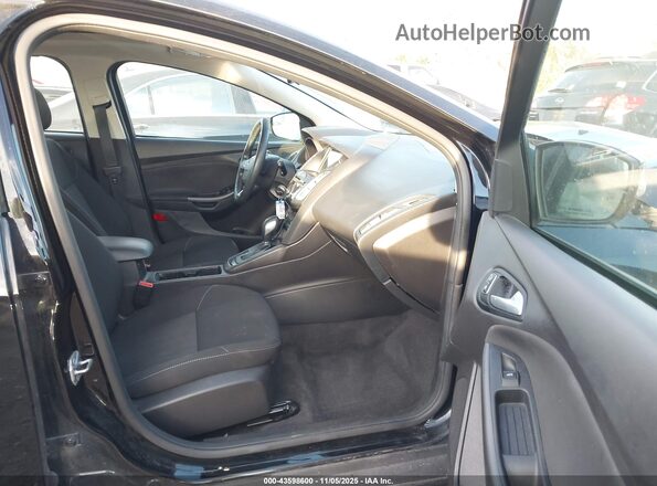 1FADP3M24JL229958 2018 FORD FOCUS Black 