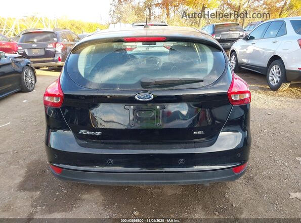 1FADP3M24JL229958 2018 FORD FOCUS Black 