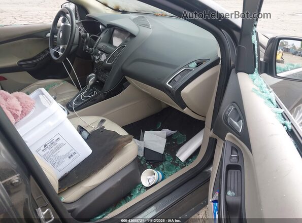 1FADP3R41GL363233 2016 FORD FOCUS ELECTRIC Серый Вид салона спереди