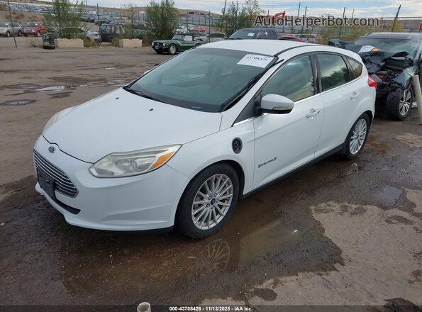 1FADP3R46GL306249 2016 FORD FOCUS ELECTRIC Белый Передняя левая четверть