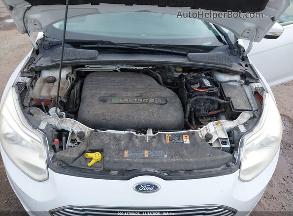 1FADP3R46GL306249 2016 FORD FOCUS ELECTRIC Белый Вид сзади