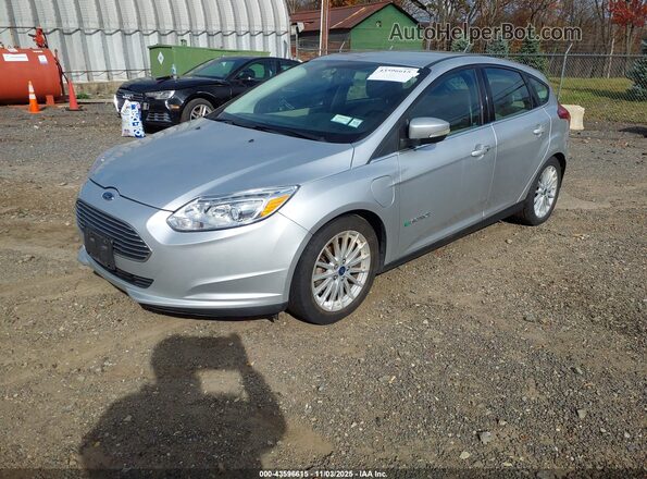 1FADP3R46HL316720 2017 FORD FOCUS ELECTRIC Серебряный Передняя левая четверть