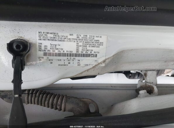 1FADP5AU8GL109915 2016 FORD C-MAX HYBRID White Widok komory silnika
