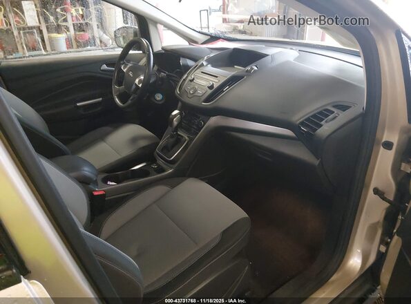 1FADP5EU2HL111140 2017 FORD C-MAX ENERGI Tan Vista interior delantera