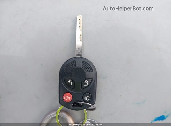 1FADP5EU7HL101557 2017 FORD C-MAX ENERGI Blue Vista del salpicadero