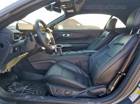 1FAGP8UHXS5123387 2025 FORD MUSTANG Gray Front interior view