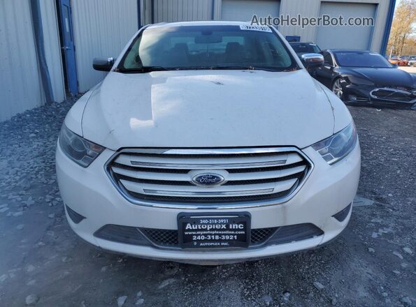 1FAHP2F85GG105812 2016 FORD TAURUS Белый Вид спереди