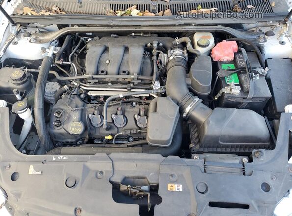 1FAHP2F85GG105812 2016 FORD TAURUS Белый Вид задней части салона