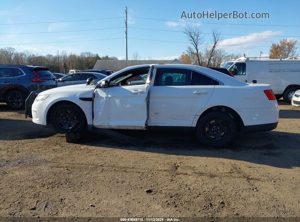 1FAHP2MK5GG150960 2016 FORD POLICE INTERCEPTOR White Սալոնի 360 աստիճան տեսք