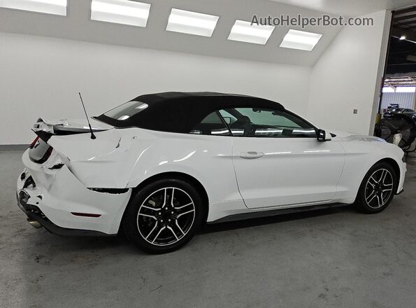 1FATP8UH4P5104050 2023 FORD MUSTANG Белый Задняя правая четверть