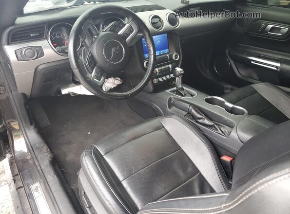 1FATP8UH6N5104046 2022 FORD MUSTANG Серый Вид панели приборов