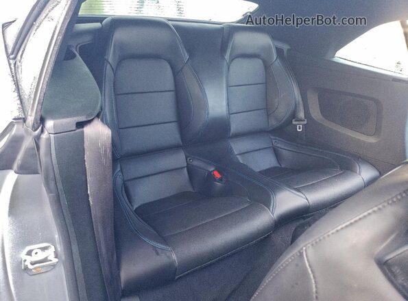 1FATP8UHXN5149202 2022 FORD MUSTANG Серебряный Вид задних сидений