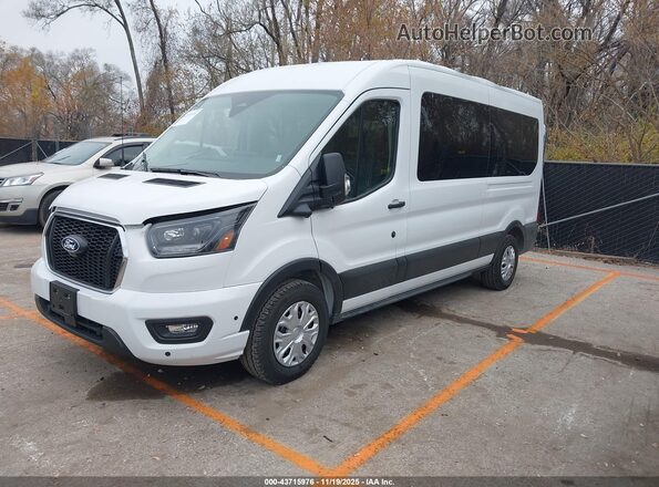 1FBAX2C88TKA06879 2026 FORD PASSENGER White Front left