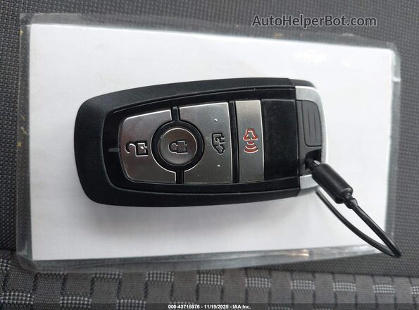 1FBAX2C88TKA06879 2026 FORD PASSENGER White Dashboard view