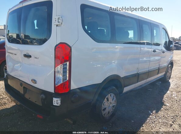 1FBAX2Y82LKA60686 2020 FORD PASSENGER White Rear right