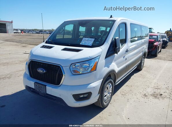 1FBAX2Y84MKA64532 2021 FORD PASSENGER White წინა მარცხენა ხედი სამი მეოთხედიდან