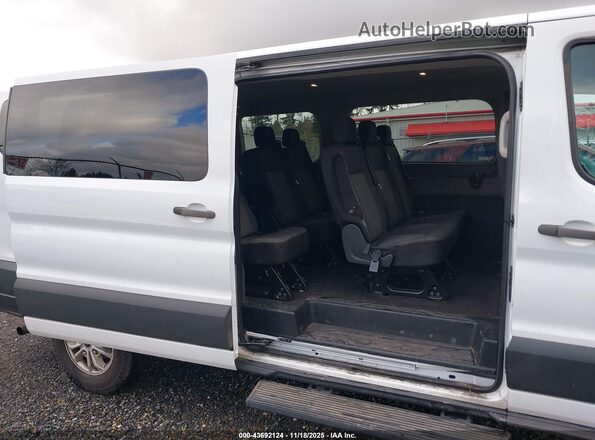1FBAX2Y88MKA14992 2021 FORD PASSENGER White VIN კოდის სტიკერის ხედი
