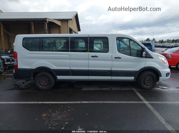 1FBAX2Y89MKA50254 2021 FORD TRANSIT-350 White Rear interior view