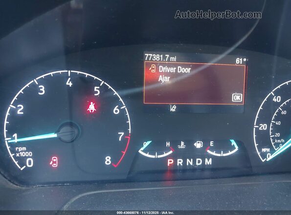 1FBAX2Y89NKA29065 2022 FORD PASSENGER Белый Вид задних сидений