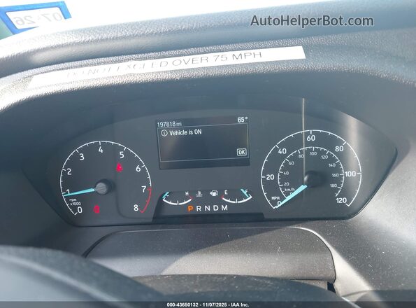 1FBAX2Y8XNKA67257 2022 FORD PASSENGER White Вид задніх сидінь