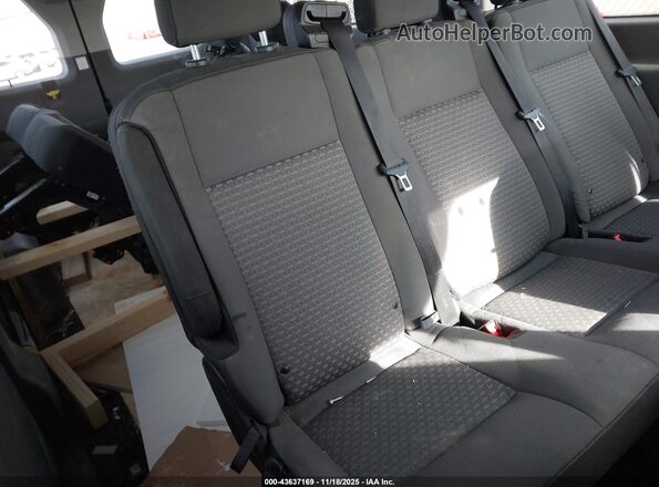 1FBAX2YG4PKA91001 2023 FORD PASSENGER White Вид наклейки з VIN-кодом