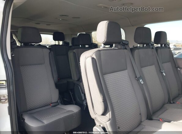 1FBAX2YG5PKA45175 2023 FORD PASSENGER Белый Вид наклейки с VIN-кодом